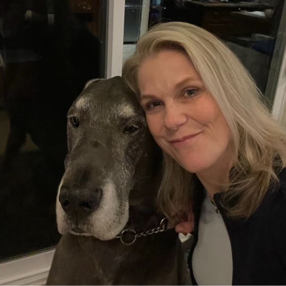 Meet your Posher, Sarah - Picture 2 of 13